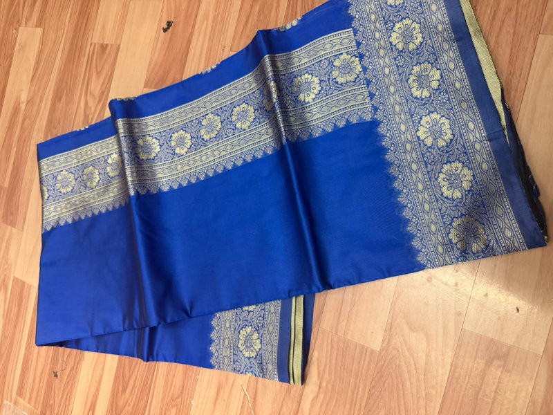 Pranchi By Aab Soft Lichi Silk Jacquard Border Saree